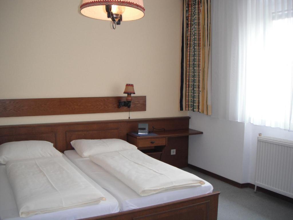 Gasthof-Pension Wein Breitenbrunn  Room photo